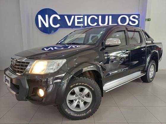 TOYOTA HILUX 2.7 SRV 4X4 CD 16V FLEX 4P AUTOMÁTICO TOYOTA HILUX 2.7 SRV 4X4 CD 16V FLEX 4P AUTOMÁTICO
